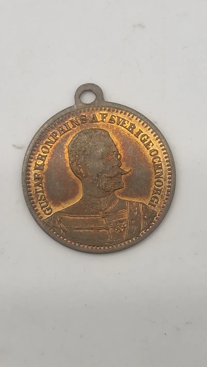 erindringsmedalje med portrættet af kronprins Gustaf af Sverige og Norge