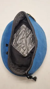 Original blå UN baret