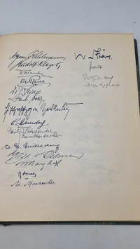 Gæstebogen fra Deutsches Haus, lavet i 500 eks.