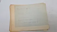 Unikt originalt klæde fra maj dagene 1945 med skitser til hvordan de syes
