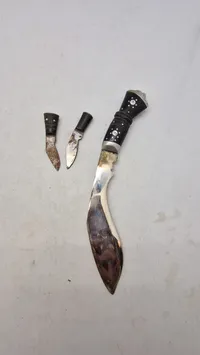 To stk kukri blankvåben