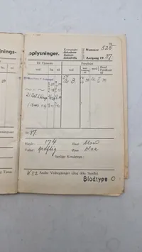 Original dansk soldaterbog og hundetegn fra 1937