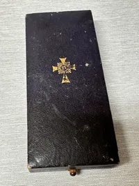 Originalt Tysk Moderkors 1 klasse WW2 i æske