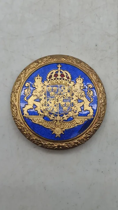 Original pin med det svenske og Finske rigsvåben fra Soldater foreningen Vinterkrigen