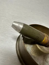Originalt Tysk WW2 skyttegravskunst 88mm og 20 mm