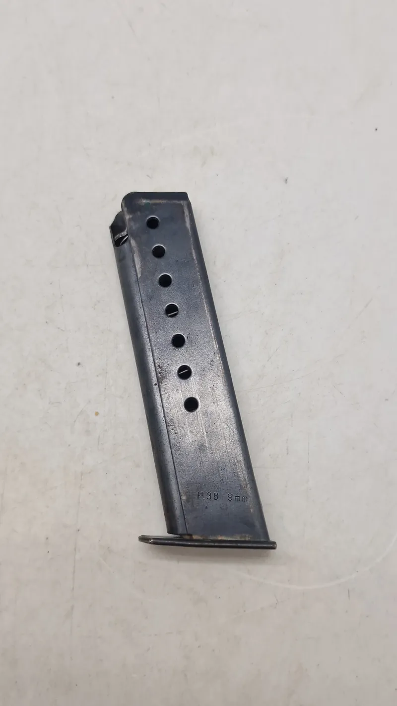 Originalt P38 magasin