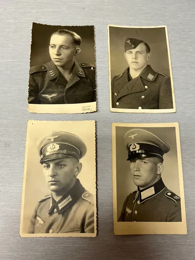 Originale Tyske WW2 portrætfotos i A5 størrelse ( Postkort størrelse )