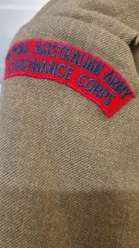 Original uniform fra Royal Australian Army Ordnance Corps