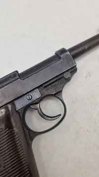 Replika af Walther P38