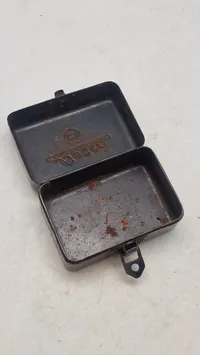 Tysk WW2 Bosch metalæske til køretøjs pærer