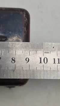 Tysk WW2 Bosch metalæske til køretøjs pærer