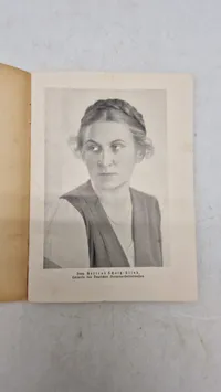Original RAD bog, Aufbau des Deutschen
Frauenarbeitsdienstes