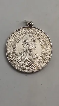 Sølv jubilæums mønt som halssmykke