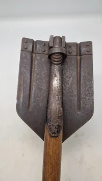 Original klapspade med hylseter - Godt stemplet WaA bdr 41 og agv 41