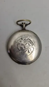 Originalt lommeur fra sønderjyske fond, givet i konfirmationsgave til børn af faldne soldater under ww1