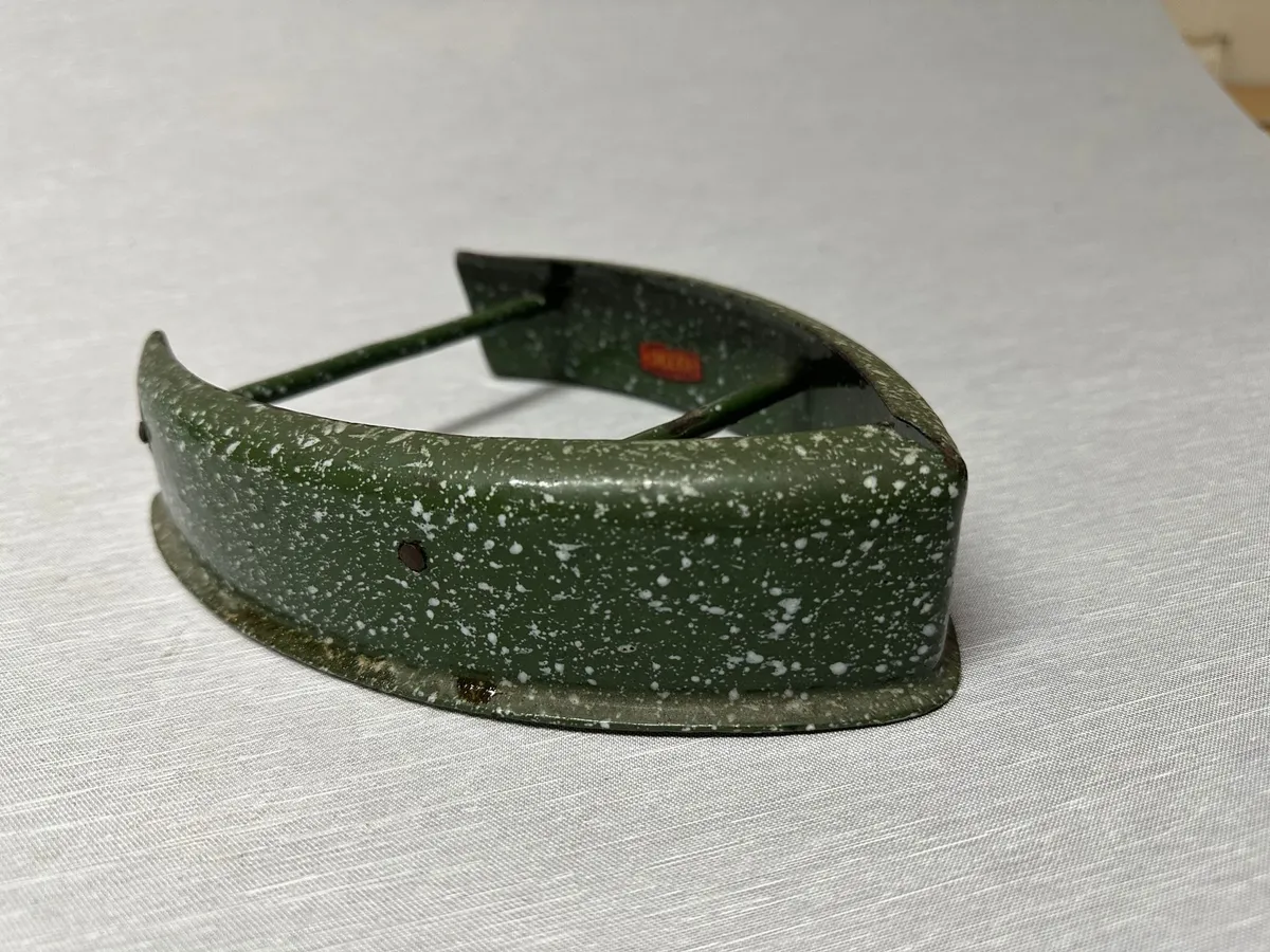 Strygejerns holder fremstillet af Tysk WW2 pansermine