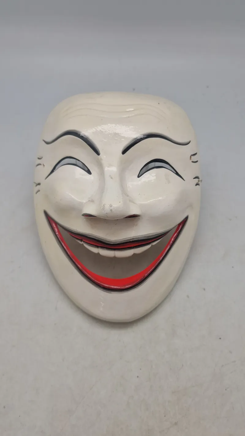 Veludført håndlavet Japansk maske