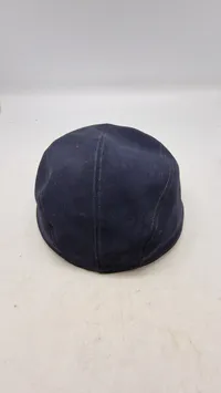 Original M/95 kasket fra det danske politi