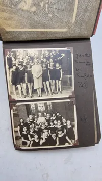 Originalt album med tyske soldater fotos mm. WW2