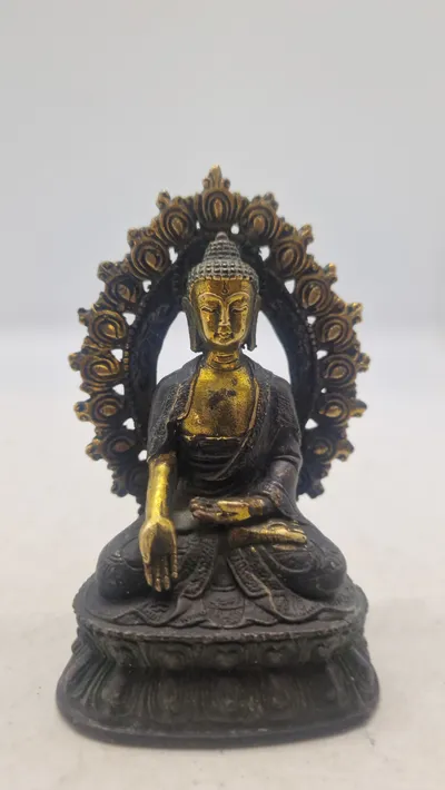 Ældre kinesisk Buddha