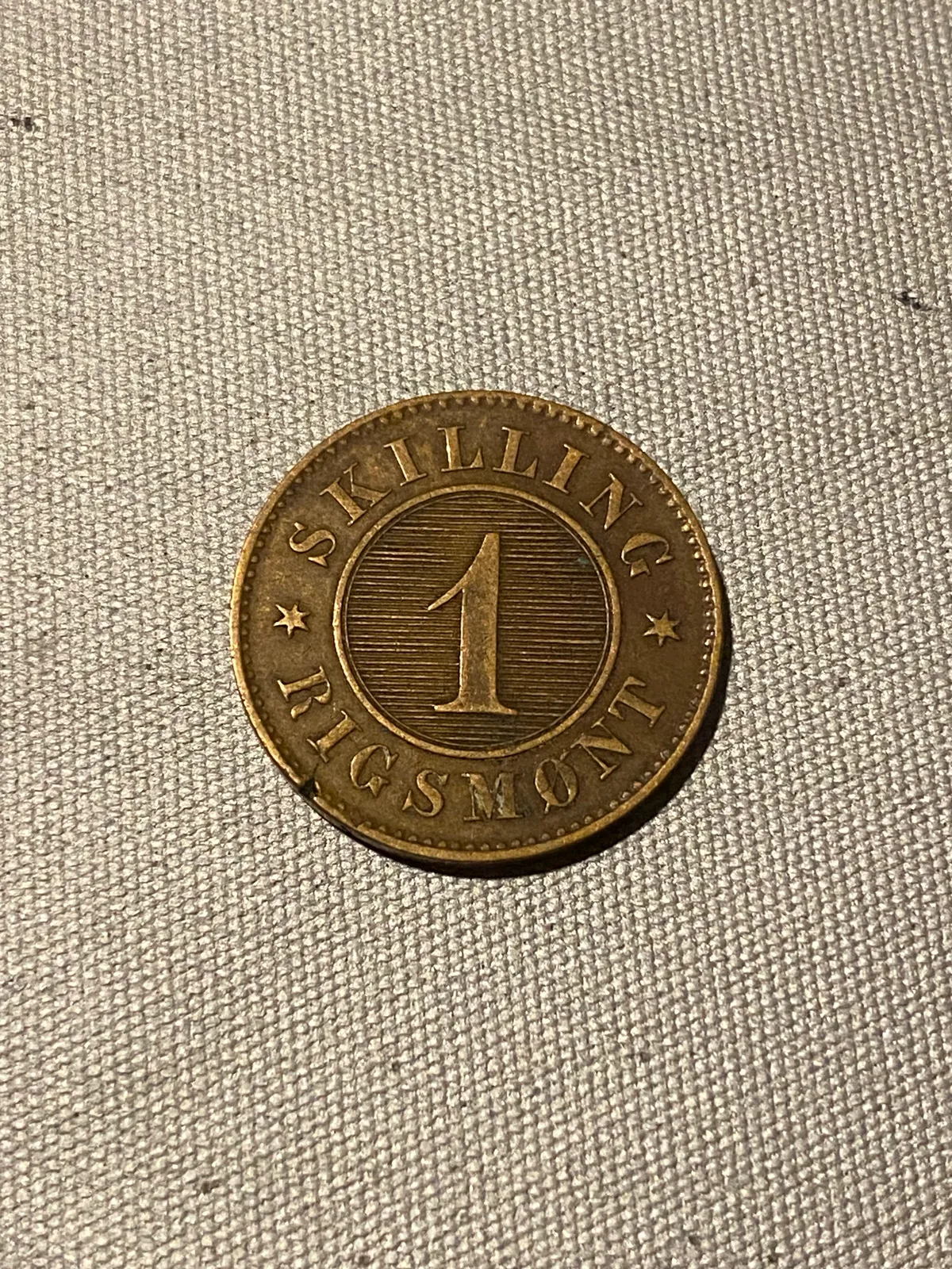 Original 1 skilling rigsmønt 1867