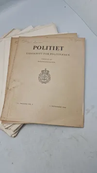 Samling tidsskrifter fra politiet
