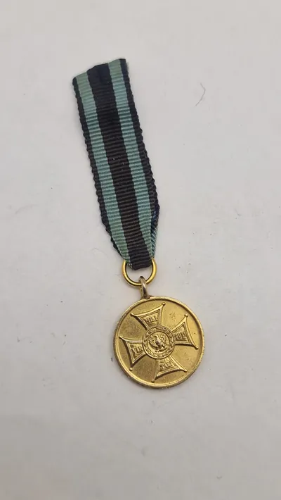 Original miniature medalje, Medal Zasłużonym na Polu Chwały