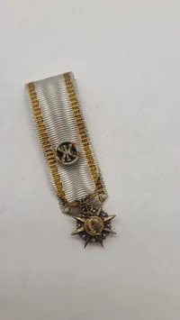 Original miniaturemedalje for Den lettiske Trestjerneorden (Order of the Three Stars)