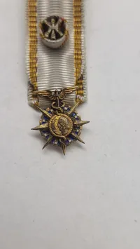 Original miniaturemedalje for Den lettiske Trestjerneorden (Order of the Three Stars)
