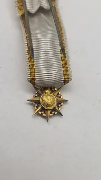 Original miniaturemedalje for Den lettiske Trestjerneorden (Order of the Three Stars)