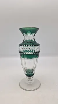 Val Saint Lambert vase i grøn og klar krystal