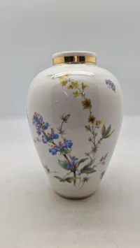 Rörstrand vase med blomstermotiver