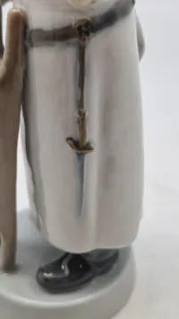 Royal Copenhagen håndværkerfigur kaldet 'Slagter' (Butcher), designet af Mogens Bovenschulte