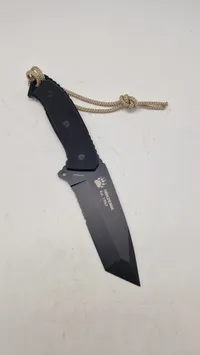 Biltema udendørs kniv