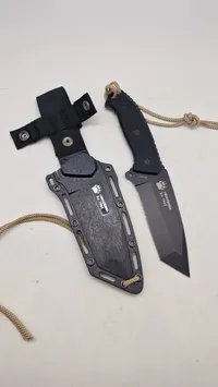 Biltema udendørs kniv