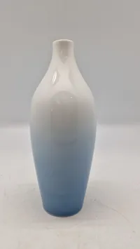 Bing & Grøndahl Art Nouveau vase med liljekonval-motiv