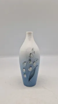Bing & Grøndahl Art Nouveau vase med liljekonval-motiv