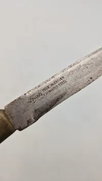 Veludført svensk jagtdolk