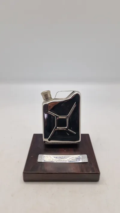 Miniature Jerrycan givet som præmie