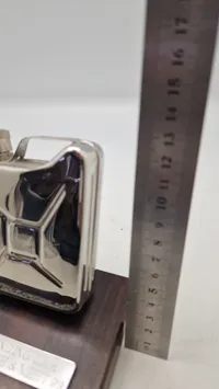 Miniature Jerrycan givet som præmie