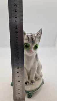 Porcelæns kat (Ozon lampe)