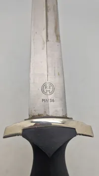 Veludført SS Daggert postwar