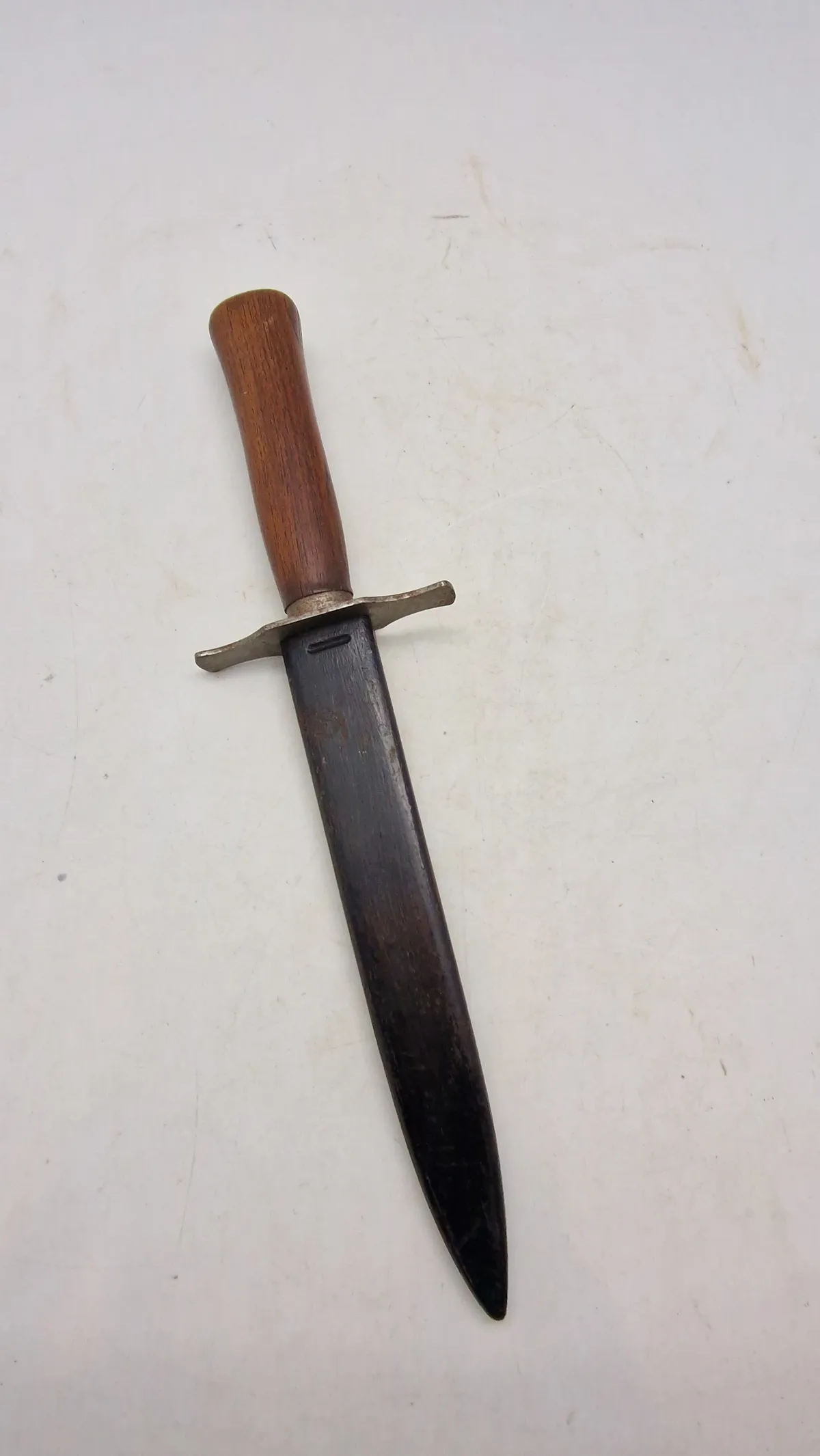 French M16 Fighting knife, brugt i WW2 af Tyskerne  original