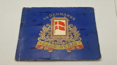 A/S Danmarks flag serie. Original (bemærk hagekors flagene)