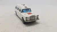 Original Dinky Toys Mercedes-Benz