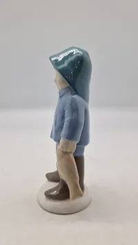 Dreng med fisk porcelænsfigur | GH & Co. Tyskland