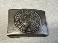 Originalt Tysk bæltespænde med reparation og senere læder