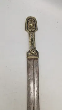 Kaukasisk Niello silver mounted dagger med skede