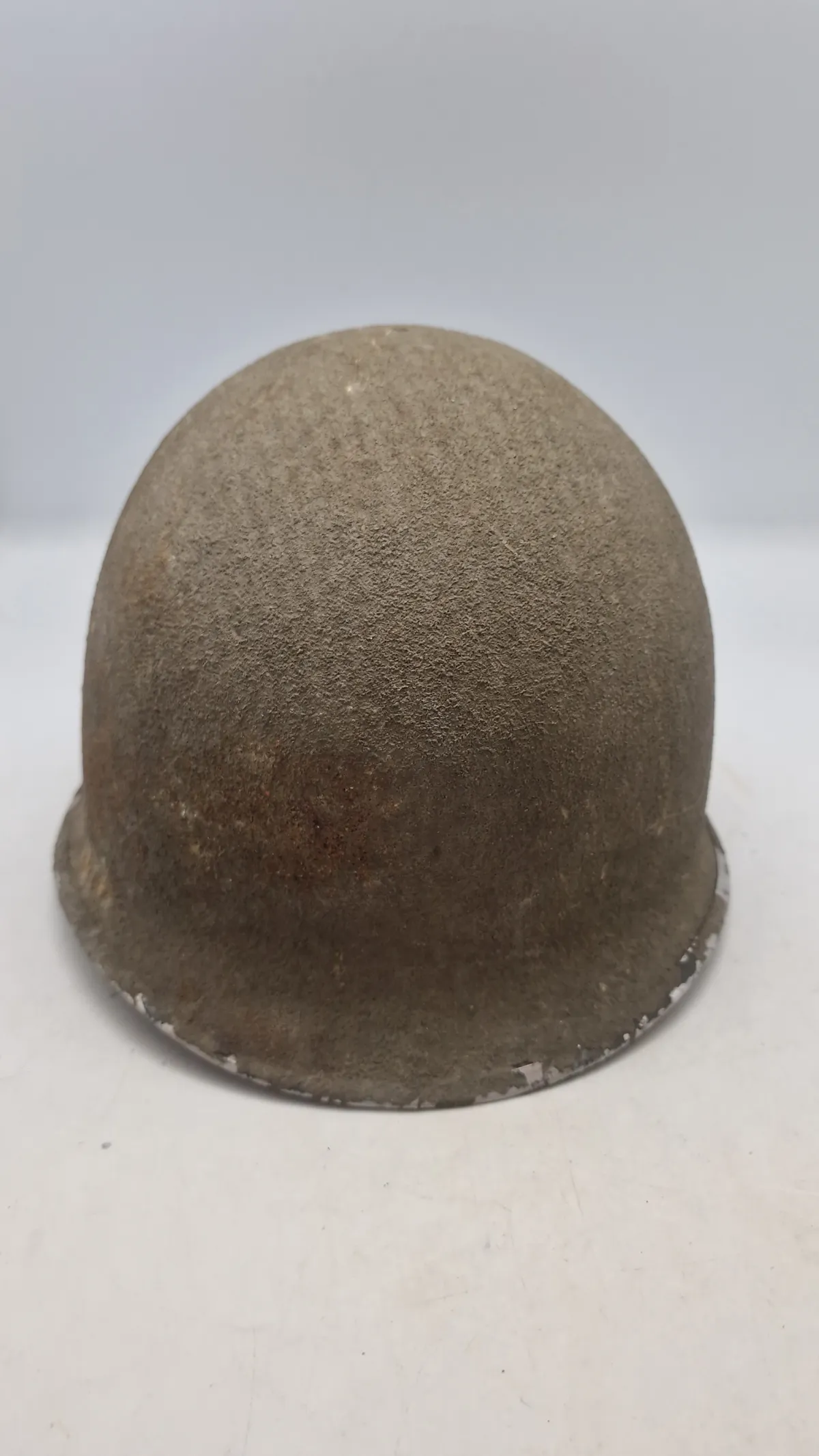 Amerikansk M1 hjelm. Original WW2 front seam fixed ball