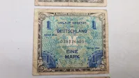 Samling militære pengesedler. Originale